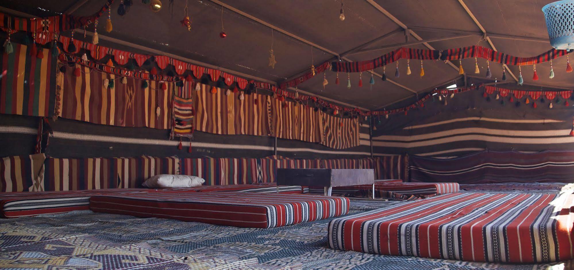 Hotel Mohammed Mutlak Camp Wadi Rum Exterior foto